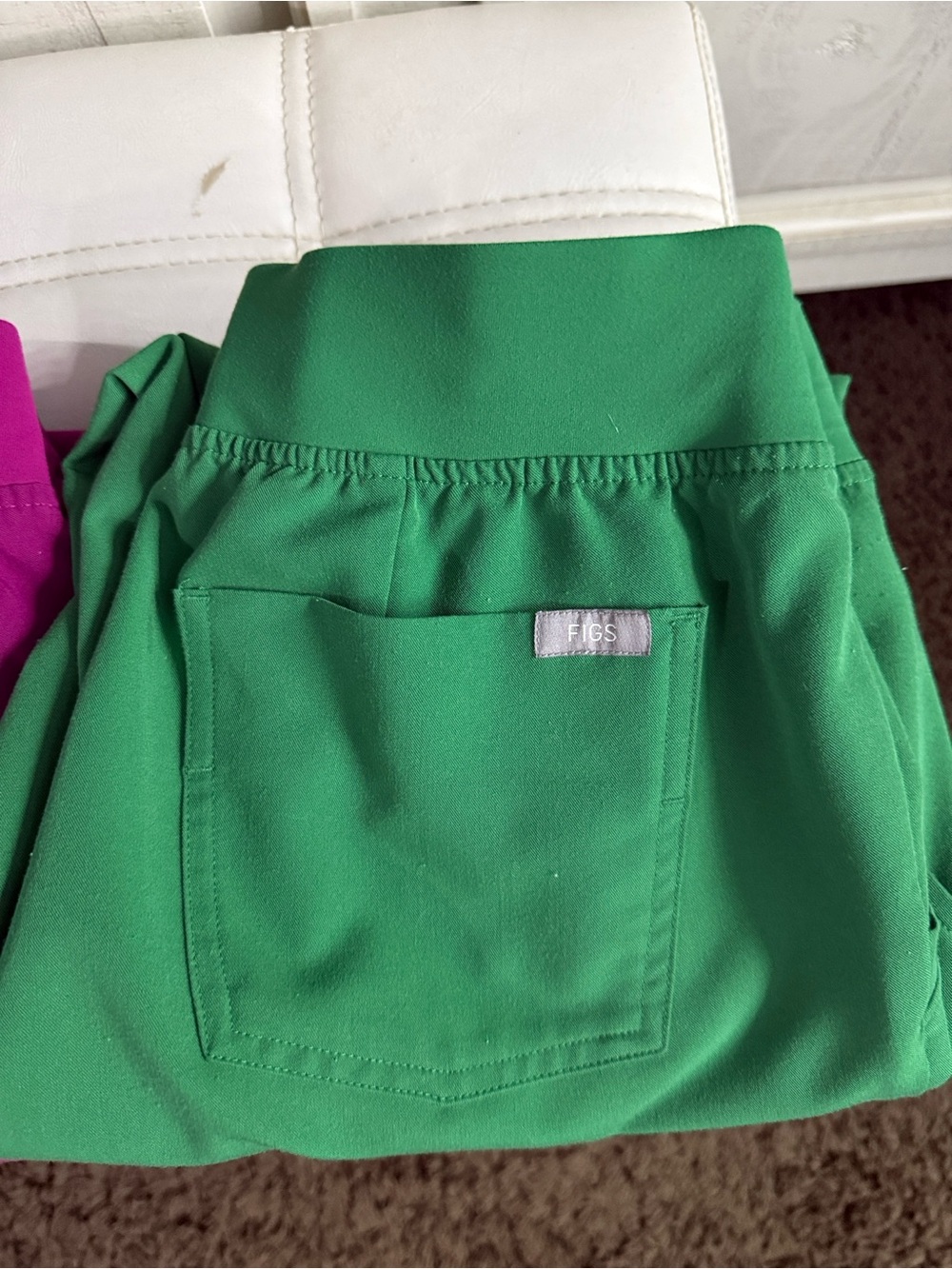 Figs Women's Scrub Pants in Green